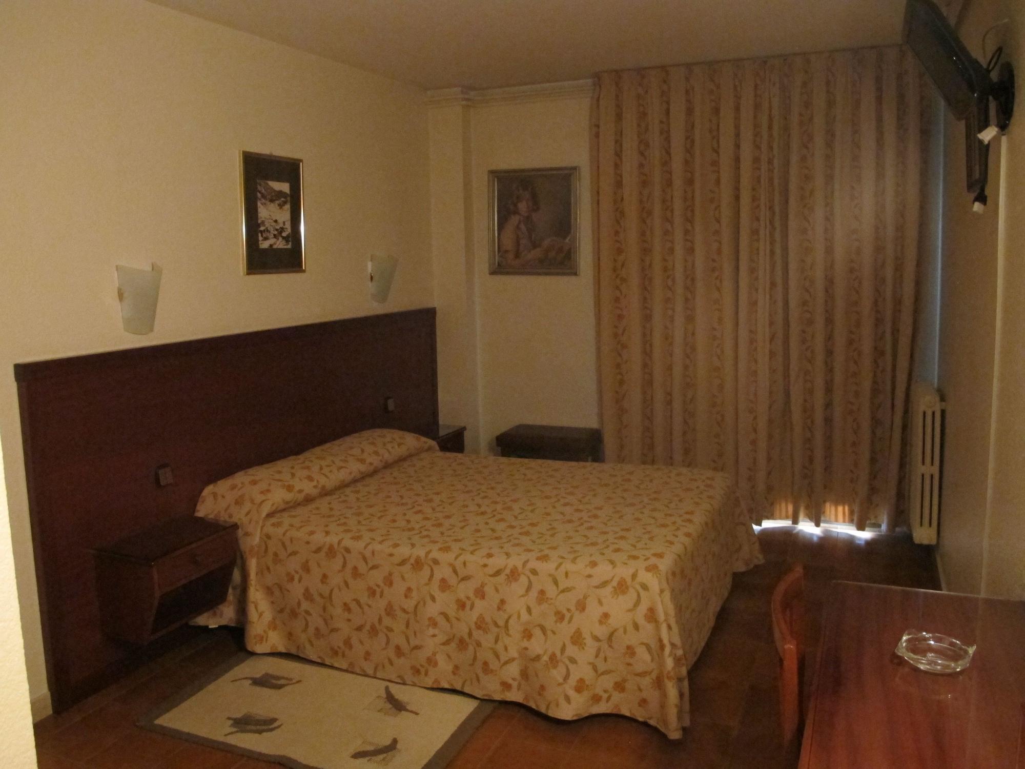 Hotel Coray By Pierre & Vacances เอิงคาม ภายนอก รูปภาพ
